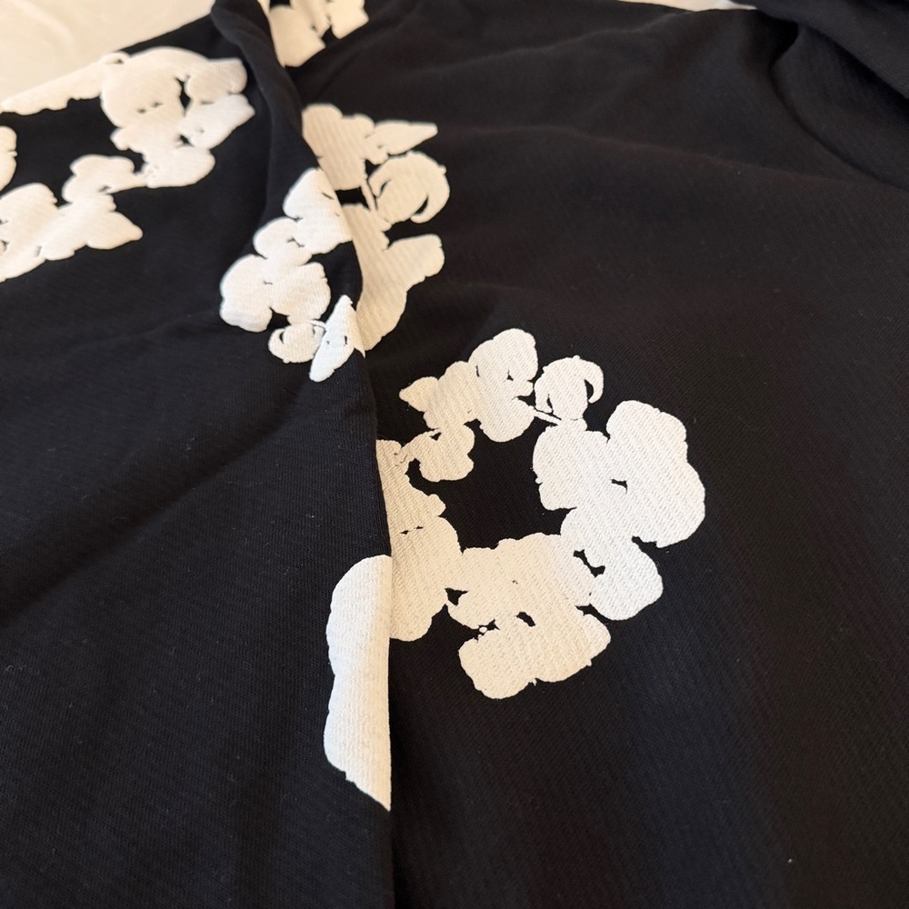 🔥 Denim Tears Wreath Hoodie – Cotton Wreath 🔥 - Picture 4 of 8